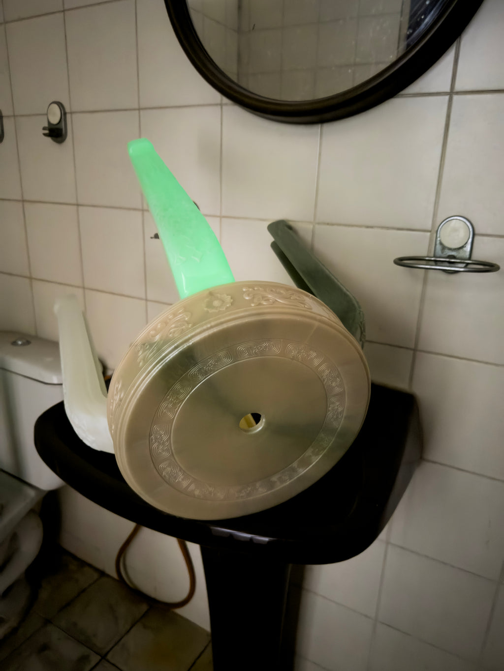 Rare Glowworm (glow in the dark)